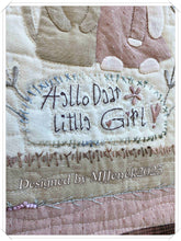 Load image into Gallery viewer, It´s a Girl! - Baby Quilt - paper (physical) pattern