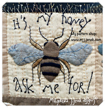 Load image into Gallery viewer, Quilt pattern by MJJenek - Celebrate Homemade - wall hanging quilt