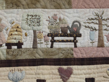 Load image into Gallery viewer, The Ring Quilt- PAPER pattern by MJJ