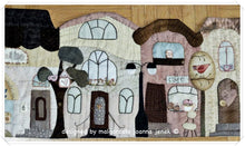 Load image into Gallery viewer, The Lambrequin : City street - MJJ PDF quilt pattern