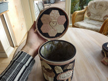 Load image into Gallery viewer, The Muffins sewing set, MJJ quilt pattern for box : 2 projects in 1