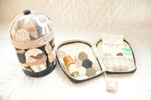 Load image into Gallery viewer, The Muffins sewing set, MJJ quilt pattern for box : 2 projects in 1