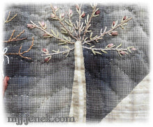 Cargar imagen en el visor de la galería, Garden Dreams - quilt pattern by MJJenek
