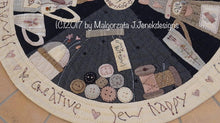 Load image into Gallery viewer, Moments – round table quilt - MJJ quilt  pattern
