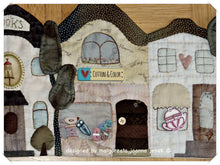 Afbeelding in Gallery-weergave laden, The Lambrequin : City street - MJJ PDF quilt pattern
