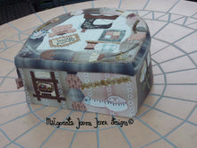 Charger l&#39;image dans la galerie, My Sewing Room – half round box -  MJJ quilt pattern for  sewing box
