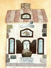 Laden Sie das Bild in den Galerie-Viewer, Quilt House –  wall hanging country quilt, MJJ small quilt pattern
